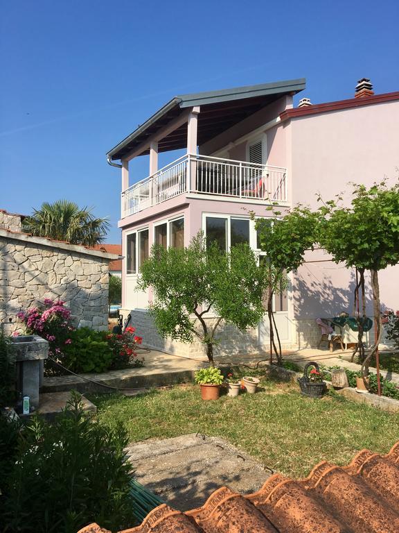 Krkahaus Hotel Лозовац Екстериор снимка
