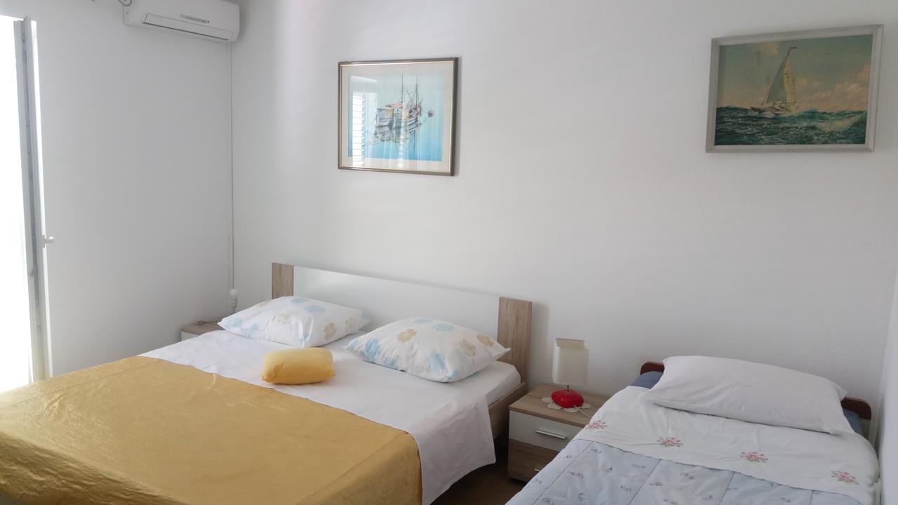 Krkahaus Hotel Лозовац Екстериор снимка